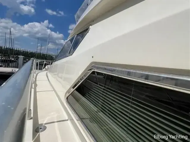 Ferretti Yachts 150 Fly