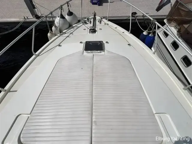 Ferretti Yachts 150 Fly