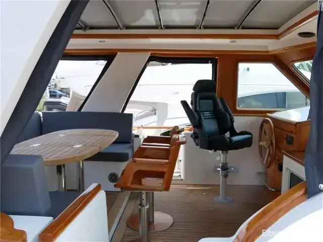 Pieter Beeldsnijder 58 Open Pilothouse