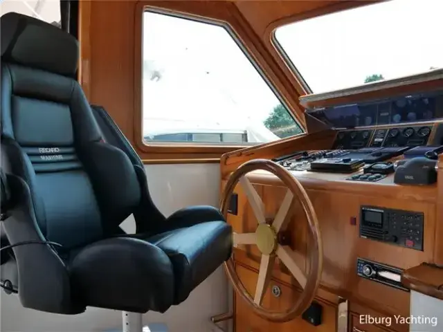 Pieter Beeldsnijder 58 Open Pilothouse