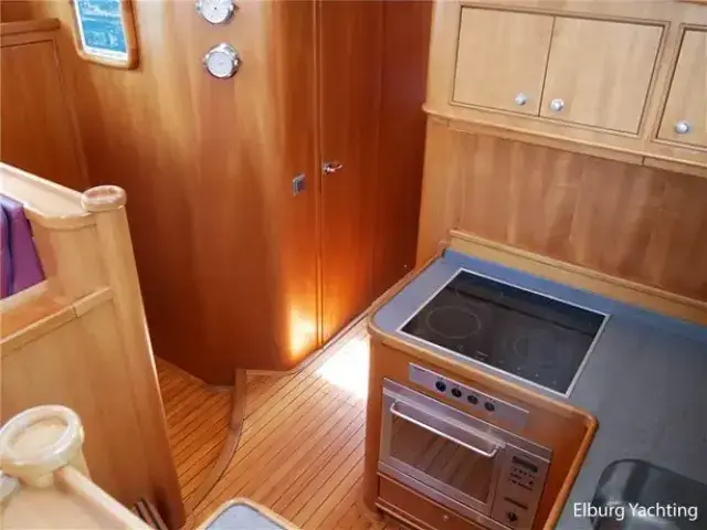 Pieter Beeldsnijder 58 Open Pilothouse