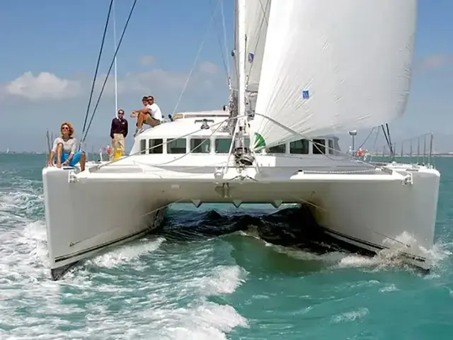 Lagoon 570