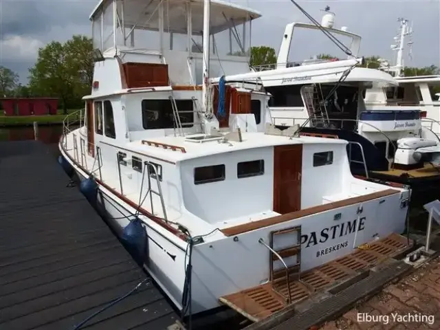 Lyman Morse Trawler 48