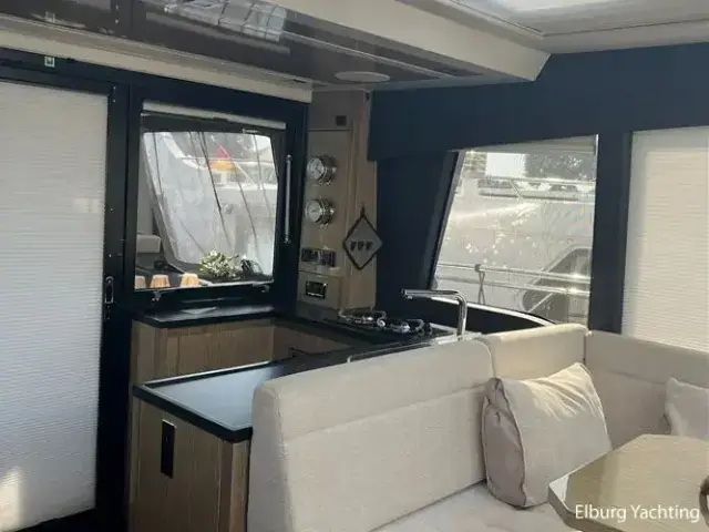 Sealine C 430