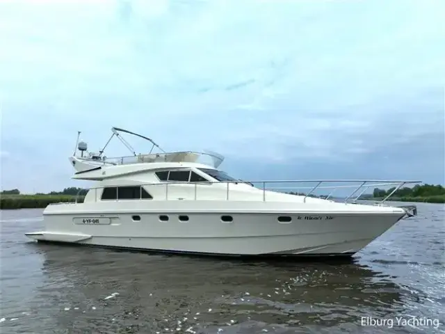 Ferretti Yachts 150 Fly