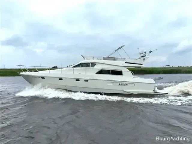 Ferretti Yachts 150 Fly