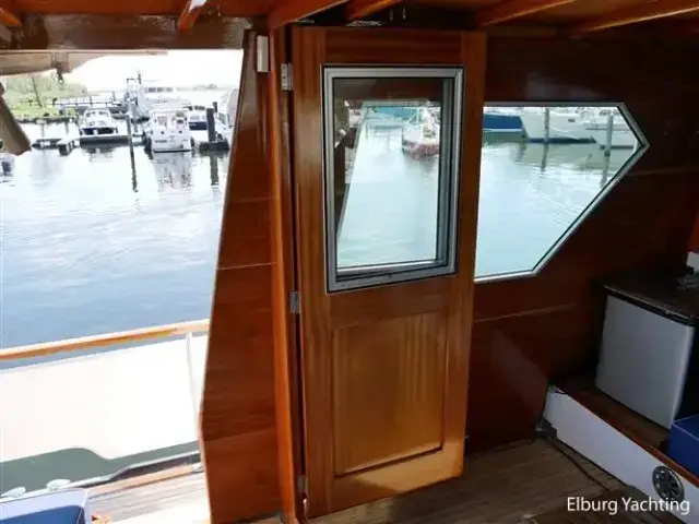 Lutje 52 Pilothouse