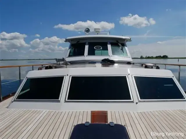 Lutje 52 Pilothouse