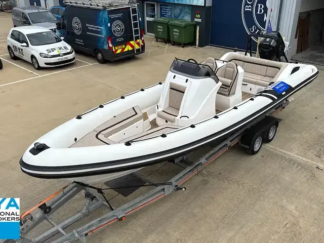 Cobra Ribs Nautique 7.7