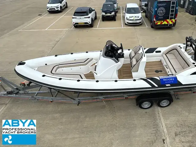 Cobra Ribs Nautique 7.7