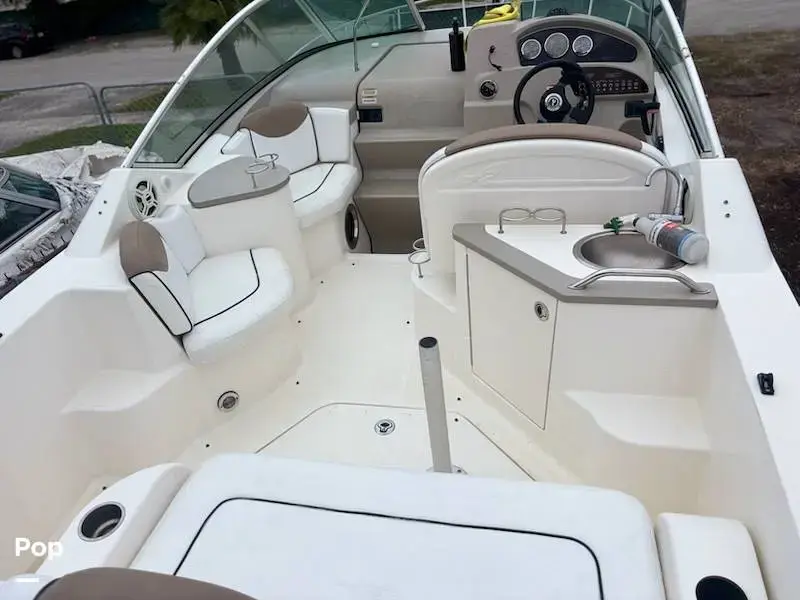 2007 Sea Ray sundancer 240