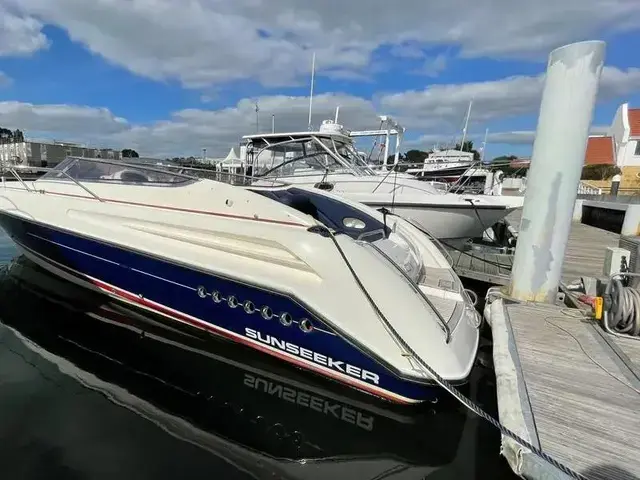 Sunseeker Hawk 31