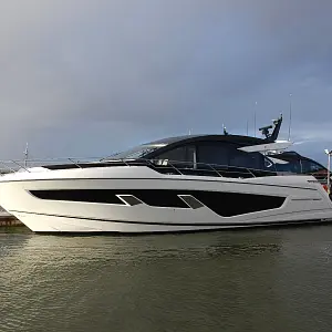 2024 Sunseeker Predator 65