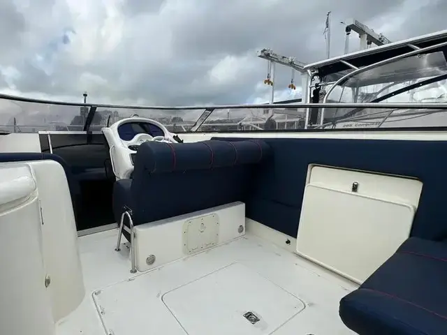 Sunseeker Hawk 31