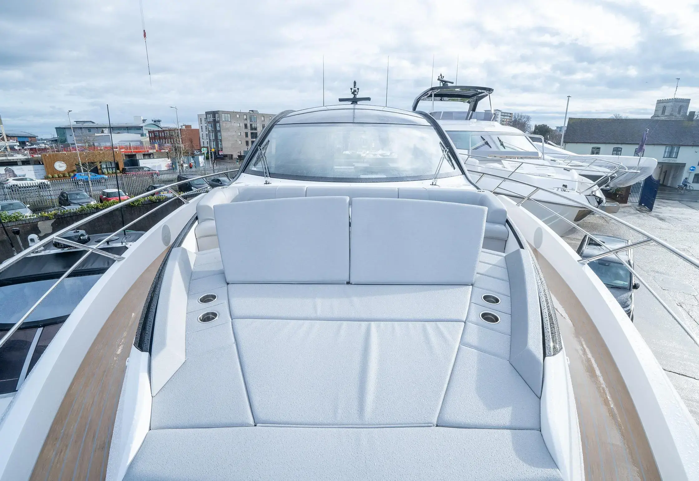 2024 Sunseeker predator 65