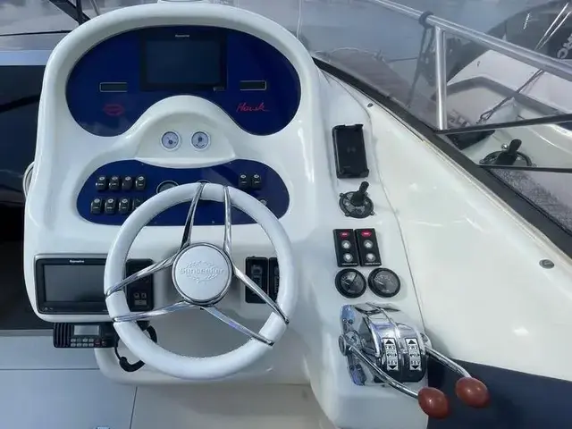 Sunseeker Hawk 31