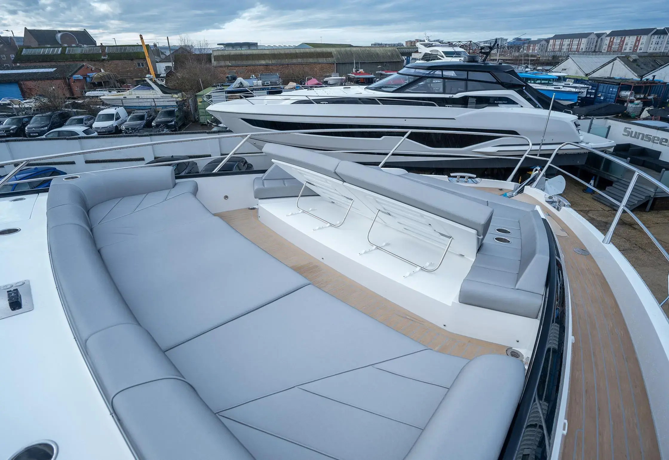 2024 Sunseeker predator 65