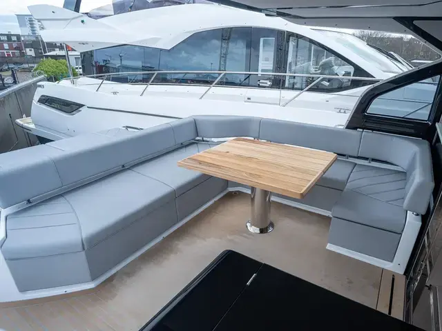 Sunseeker Predator 65