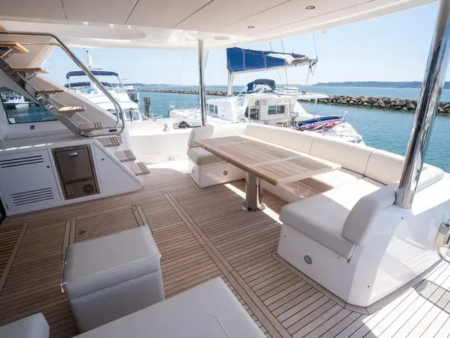 Sunseeker 76 Yacht