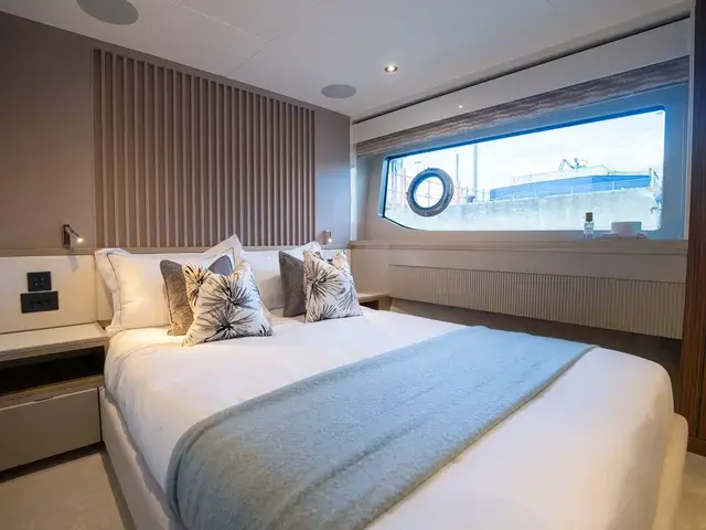 Sunseeker Ocean 156