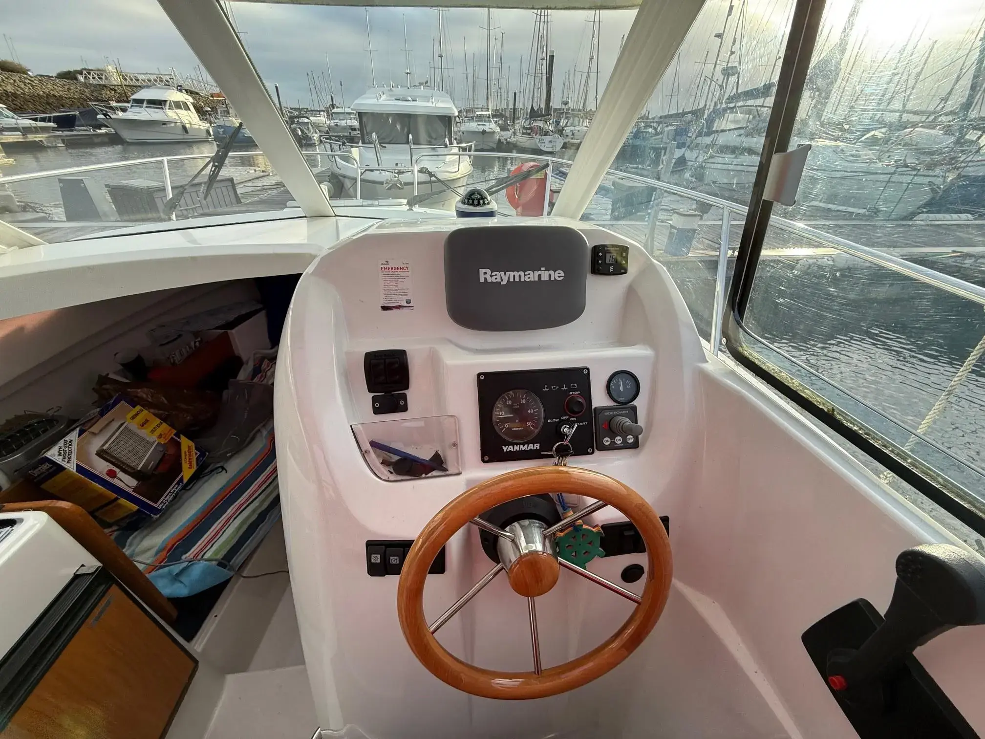 2009 Beneteau antares 6