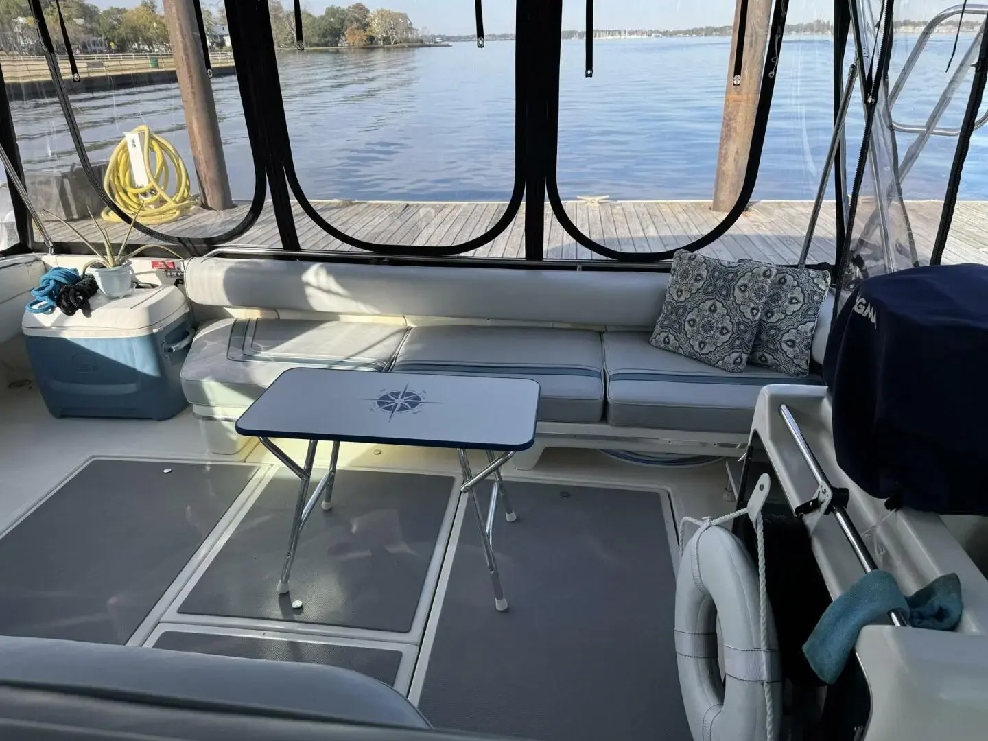 1990 Sea Ray 420 sundancer