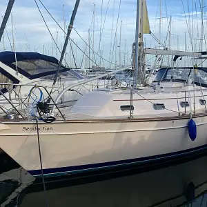 2004 ISLAND PACKET YACHTS Island Packet 370