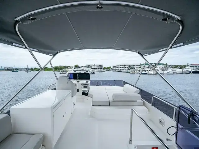 Ferretti Yachts 500