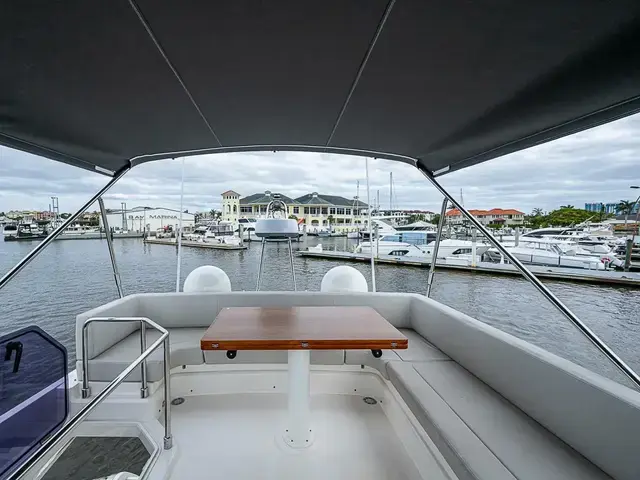 Ferretti Yachts 500