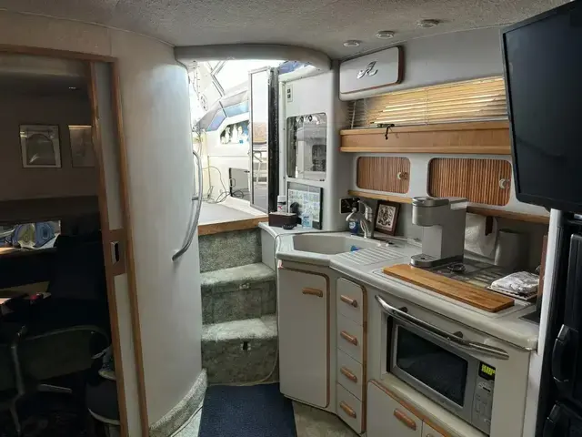 Sea Ray Sundancer 420