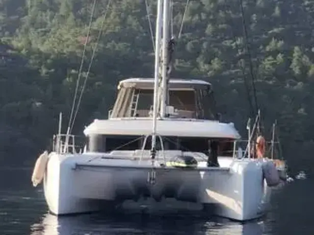 Lagoon 50