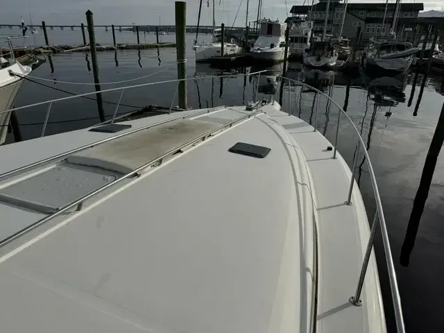 Sea Ray Sundancer 420