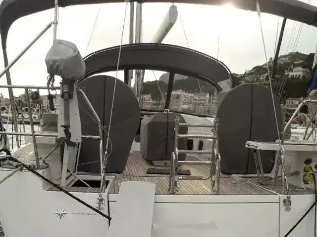 Jeanneau Yacht 54