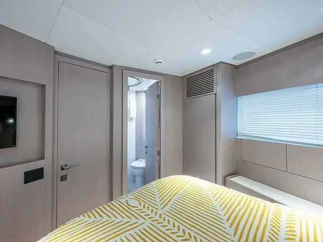 Ferretti Yachts 500