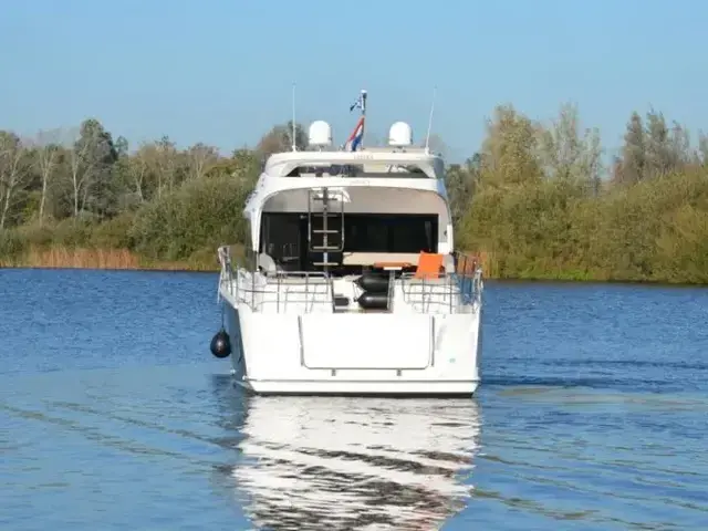 Bavaria E40 Flybridge