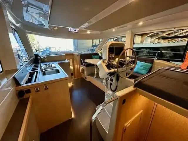 Bavaria E40 Flybridge