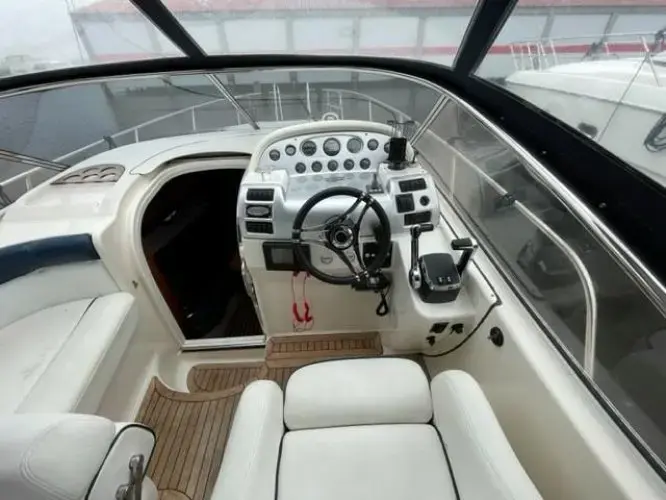 2002 Bavaria 300 sport