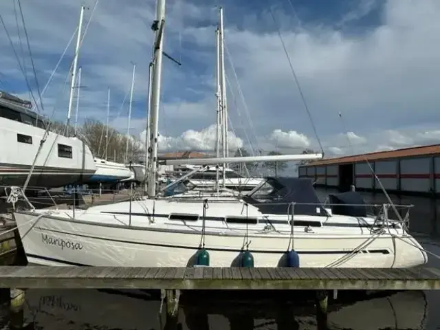 Bavaria 32