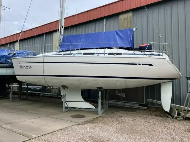 Bavaria 32