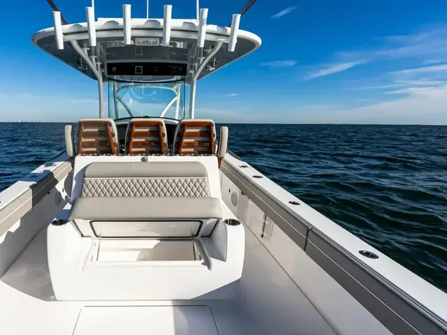 Valhalla Boatworks 37