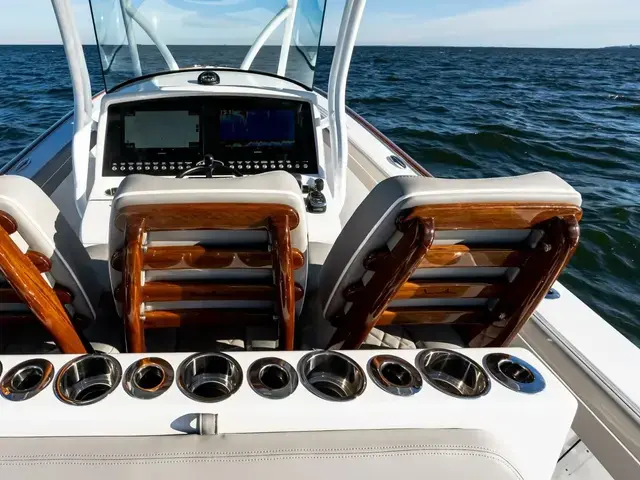 Valhalla Boatworks 37