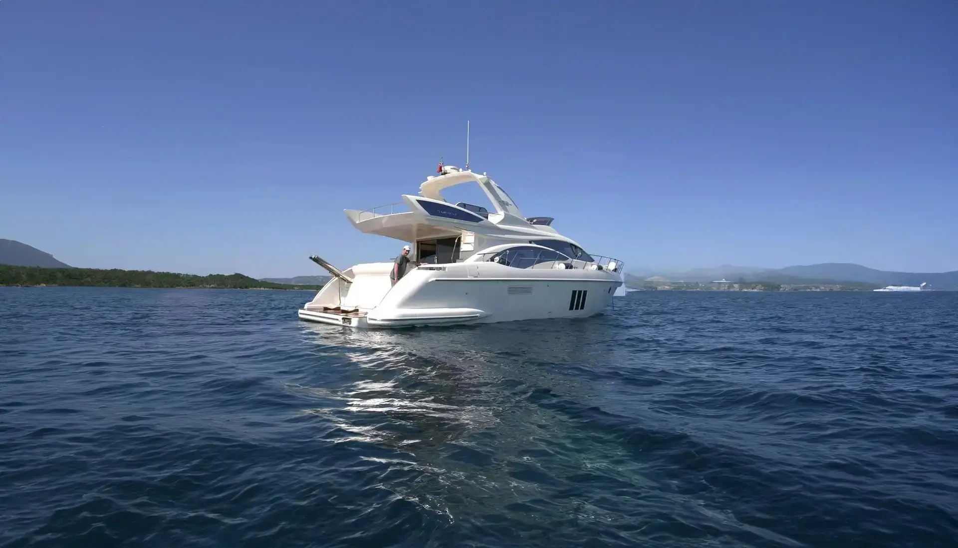 2011 Azimut 58