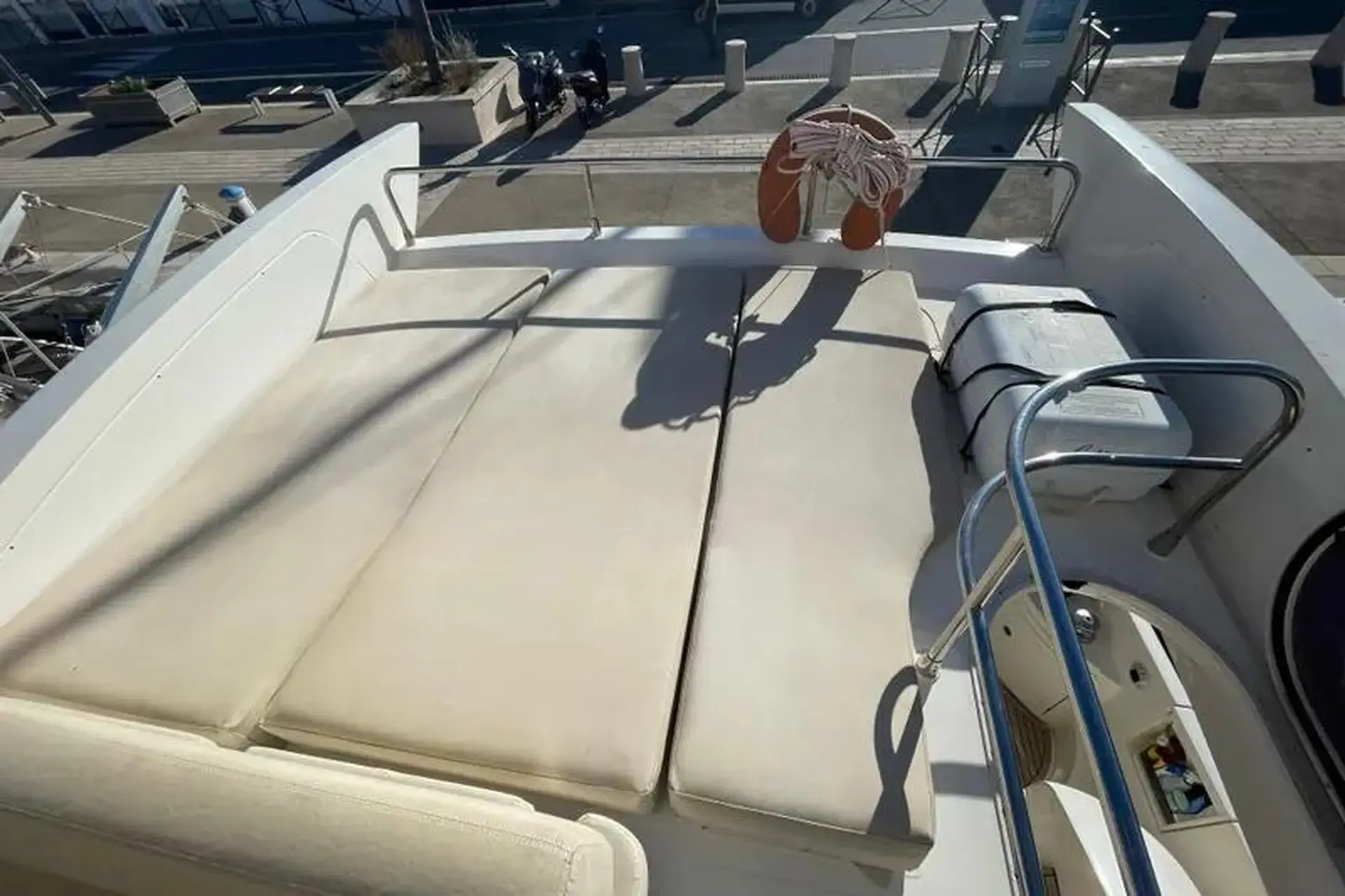 2011 Azimut 58