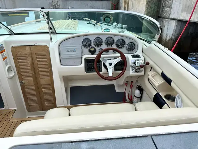 Chris Craft Corsair 28