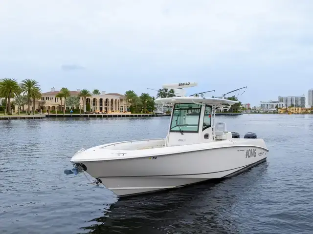 Boston Whaler 320 Outrage