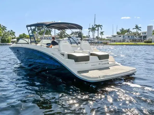 Sea Ray 290 Sundeck