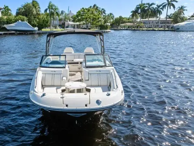 Sea Ray 290 Sundeck