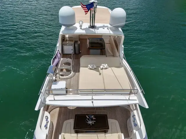 Azimut 64 Flybridge