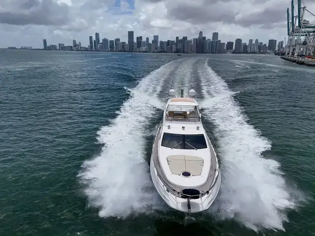 Azimut 64 Flybridge