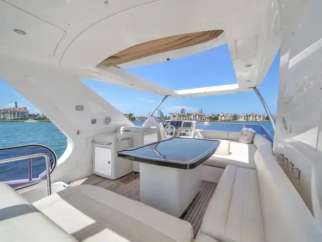 Azimut 64 Flybridge